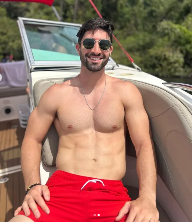 Alejandro Coach